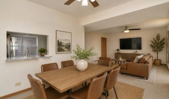 9925 Amanda Ln, Algonquin, IL 60102