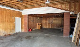 87 N Stout Ave, Blackfoot, ID 83221