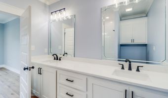 4167 Nineteenth St, Bay St. Louis, MS 39520
