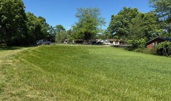214 5TH Ave S, Baxter, TN 38544
