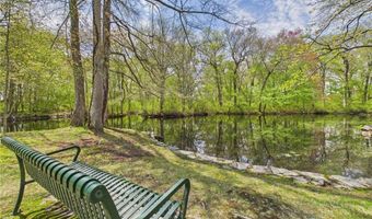 30 Forest Rd W, Bristol, RI 02809
