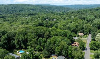 41 Verville Rd, Avon, CT 06001