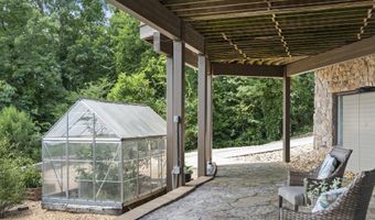 539 HILLYER HIGH Rd, Anniston, AL 36207