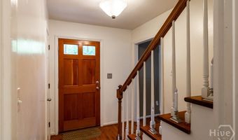 140 Rollingwood Dr, Athens, GA 30605