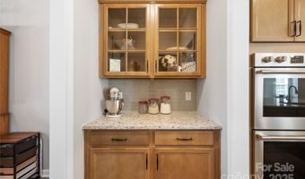 180 Moravian Ct, Advance, NC 27006