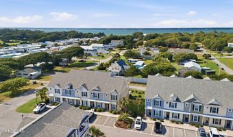 2800 W Ft Macon Rd 52, Atlantic Beach, NC 28512