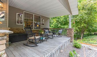 1728 Golden Dr SW, Alexandria, MN 56308