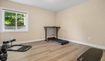 6685 JESSAMINE Ct, Annandale, VA 22003