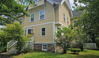 49 Merton Rd 2, Newport, RI 02840