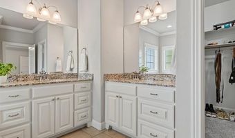 5402 Nottingham Pl, Bartlesville, OK 74006