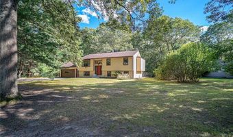 28 Clark Mill St, Coventry, RI 02816