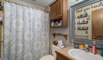 409 N Mcqueary Ave, Ash Grove, MO 65604