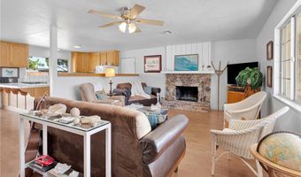 14204 Crow Rd, Apple Valley, CA 92307