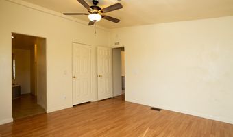 19275 E SAGUARO Dr, Black Canyon City, AZ 85324