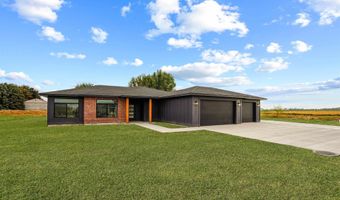 1100 Coventry Ln, Burley, ID 83318