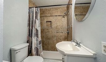 207 KAY St, Auburndale, FL 33823