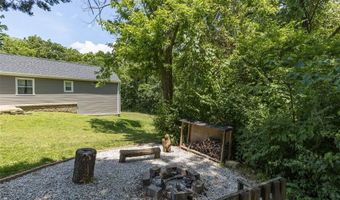 4615 Skyview Dr, Arnold, MO 63010