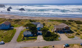 590 SW MADISON Ave, Bandon, OR 97411