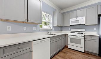 5654 Lawley Dr, Alpharetta, GA 30022