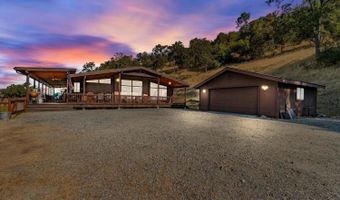 1560 Pinto Dr, Angels Camp, CA 95222