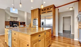 16268 Noble Point Dr, Anchorage, AK 99516
