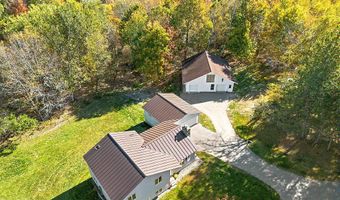 472 Dunn Rd, Belgrade, ME 04917