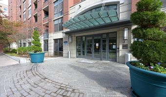 1021 N GARFIELD St 318, Arlington, VA 22201