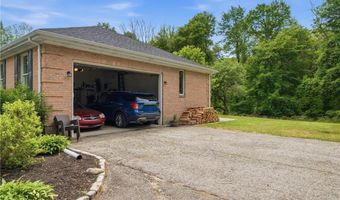162 Absalona Hill Rd, Glocester, RI 02814