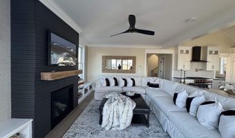 281 7th St, Avalon, NJ 08202