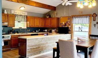 5947 Dailey Rd, Akron, OH 44319