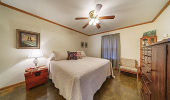 213 S 1st St, Augusta, AR 72006