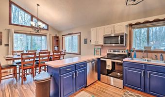 54 Spencer Ln, Albrightsville, PA 18210