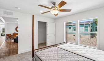 7368 NE BERWICK Dr 2, Ankeny, IA 50021