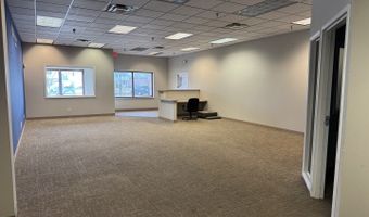 601 W Army Trail Blvd C, Addison, IL 60101