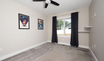 24 Kendall Ln, Raymond, NH 03077