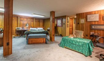 19494 Oakwood Dr, Abingdon, VA 24211