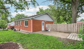 8511 Talma Ct, Affton, MO 63123