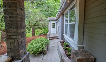 4562 NW HIGHWAY 20, Albany, OR 97321