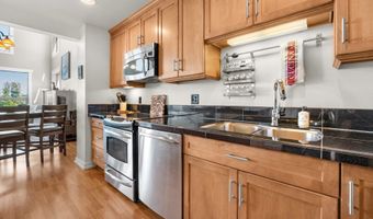 3990 ABBEY Ln B411, Astoria, OR 97103