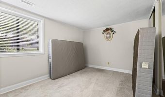 1333 Prospect Village Ln A, Ballwin, MO 63021