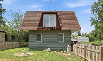 42680 N Lake Dr, Antioch, IL 60002