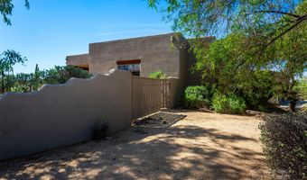40777 N ECHO CANYON Dr, Cave Creek, AZ 85331
