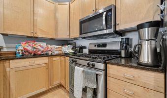 360 W Washington Ave 1204, Madison, WI 53703