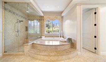 15850 Seville Ln, Encino, CA 91436