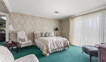 2730 W CHEW St, Allentown, PA 18104