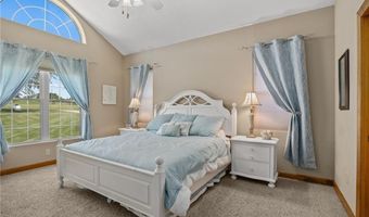 934 Lake Viking Ter, Altamont, MO 64620