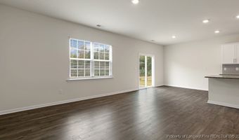 1085 Misty Creek Dr, Aberdeen, NC 28315