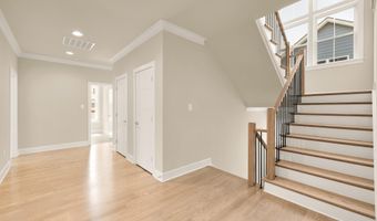 8613 MELWOOD Rd, Bethesda, MD 20817