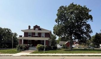 119 N 14th St, Atchison, KS 66002