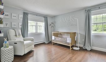 9 Edinburgh Dr, Bedford, NH 03110